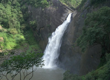 Dunhinda Falls